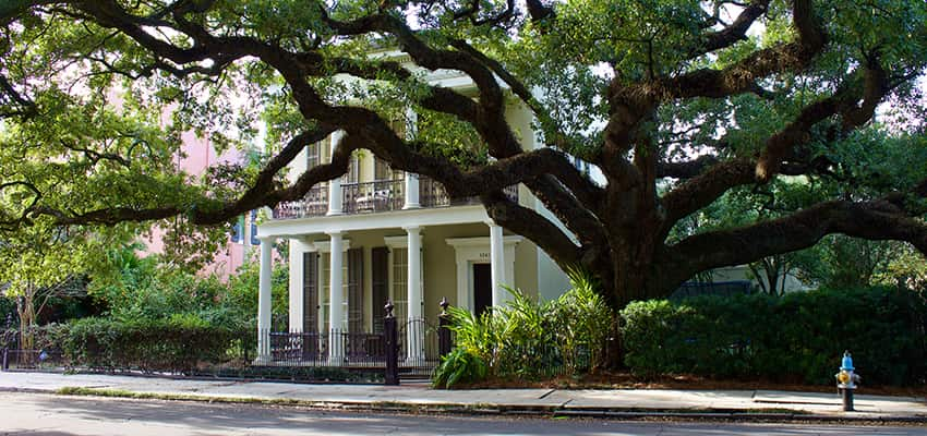 A historic home in the New Orleans Garden District